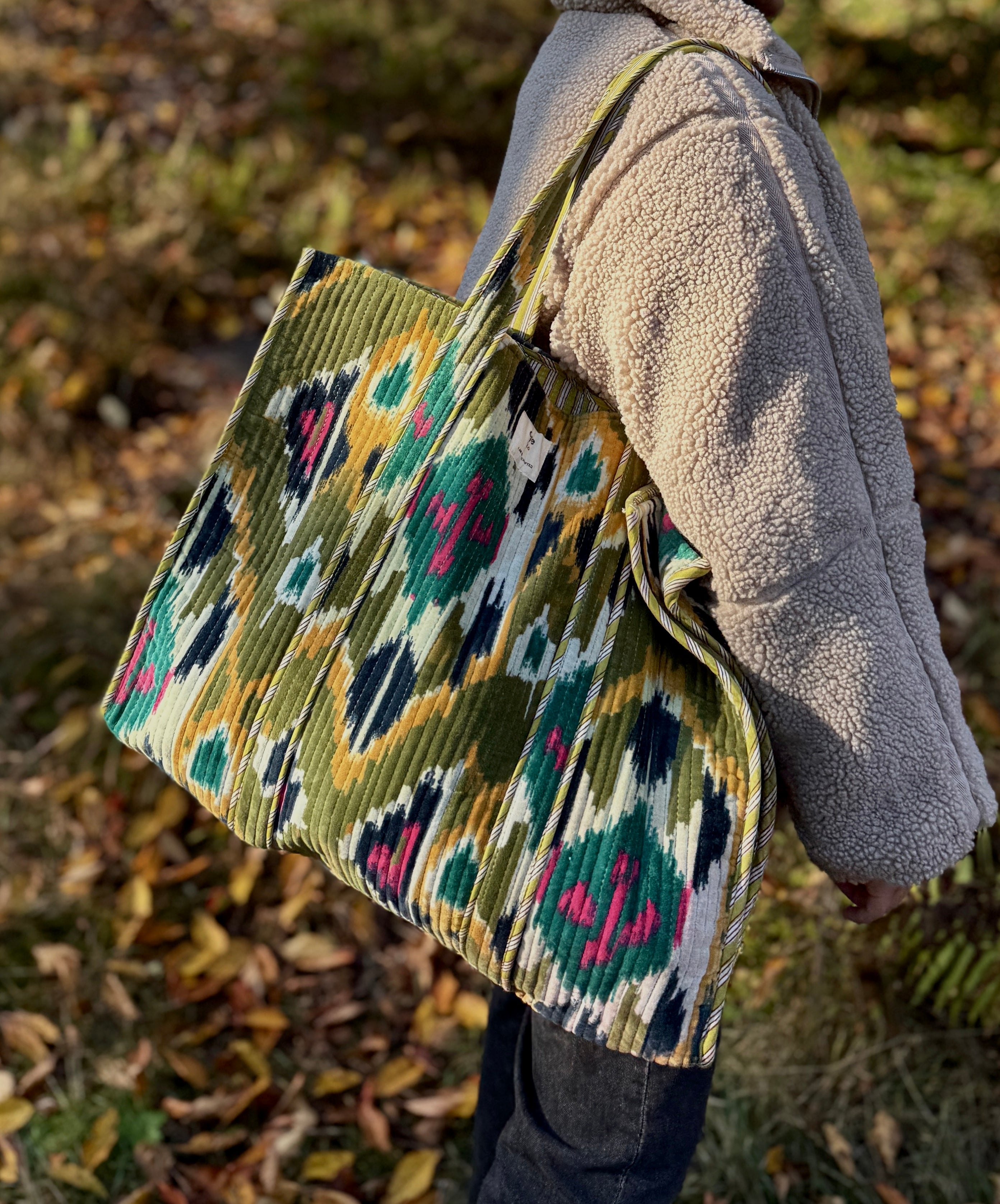 Velvet toteveske - grønn multicolor