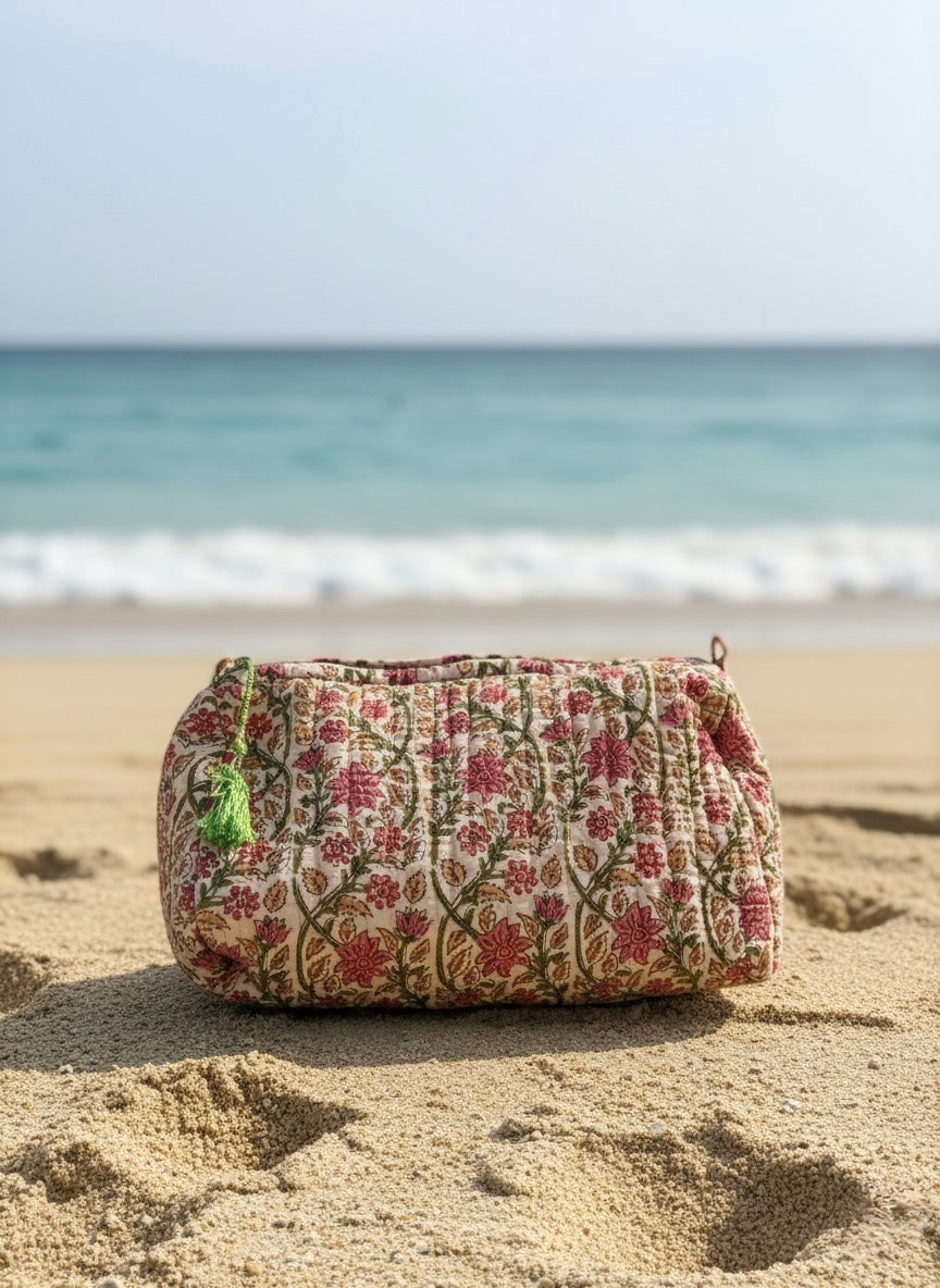 Toalettmappe - lys rosa multi floral