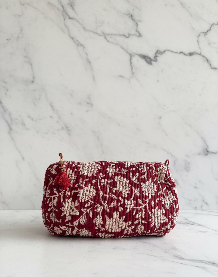 Toalettmappe - rød/hvit blomstret